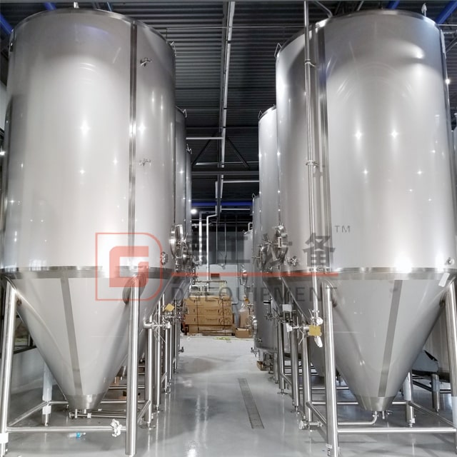 Нержавеющая сталь 304 15hl пивоваренный завод Fermenters BBT с паровым отоплением для продажи